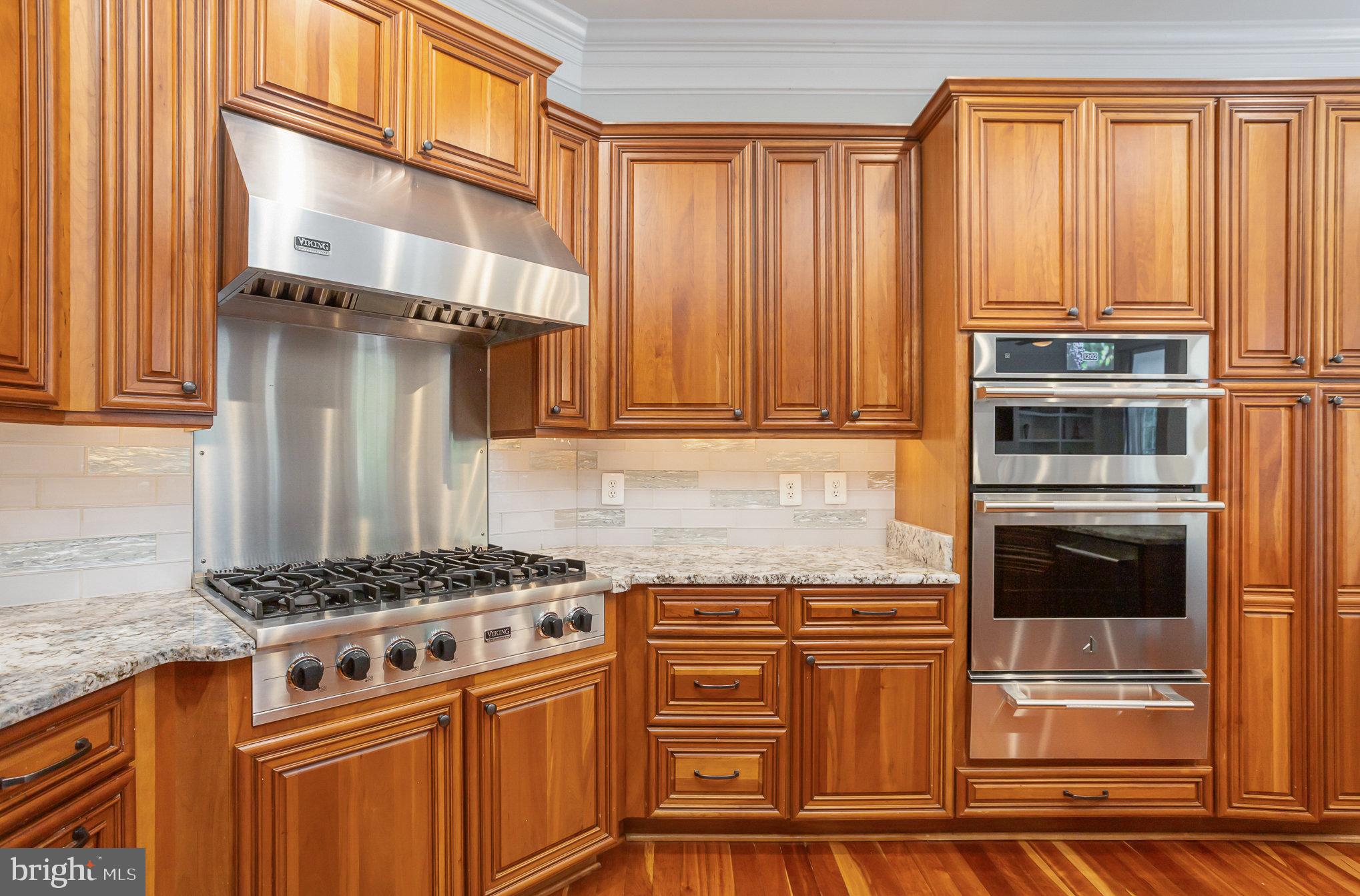 RIVER FALLS - Residential