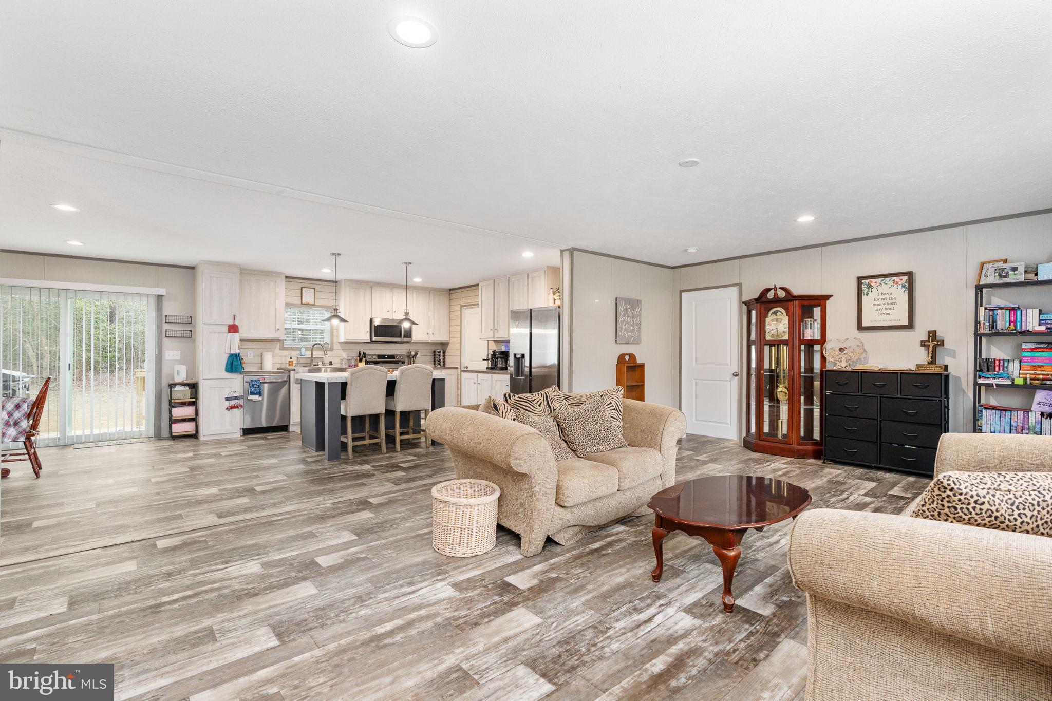 Photo 1 of 45 — 29373 WESTWARD LN, DOSWELL, VA 23047