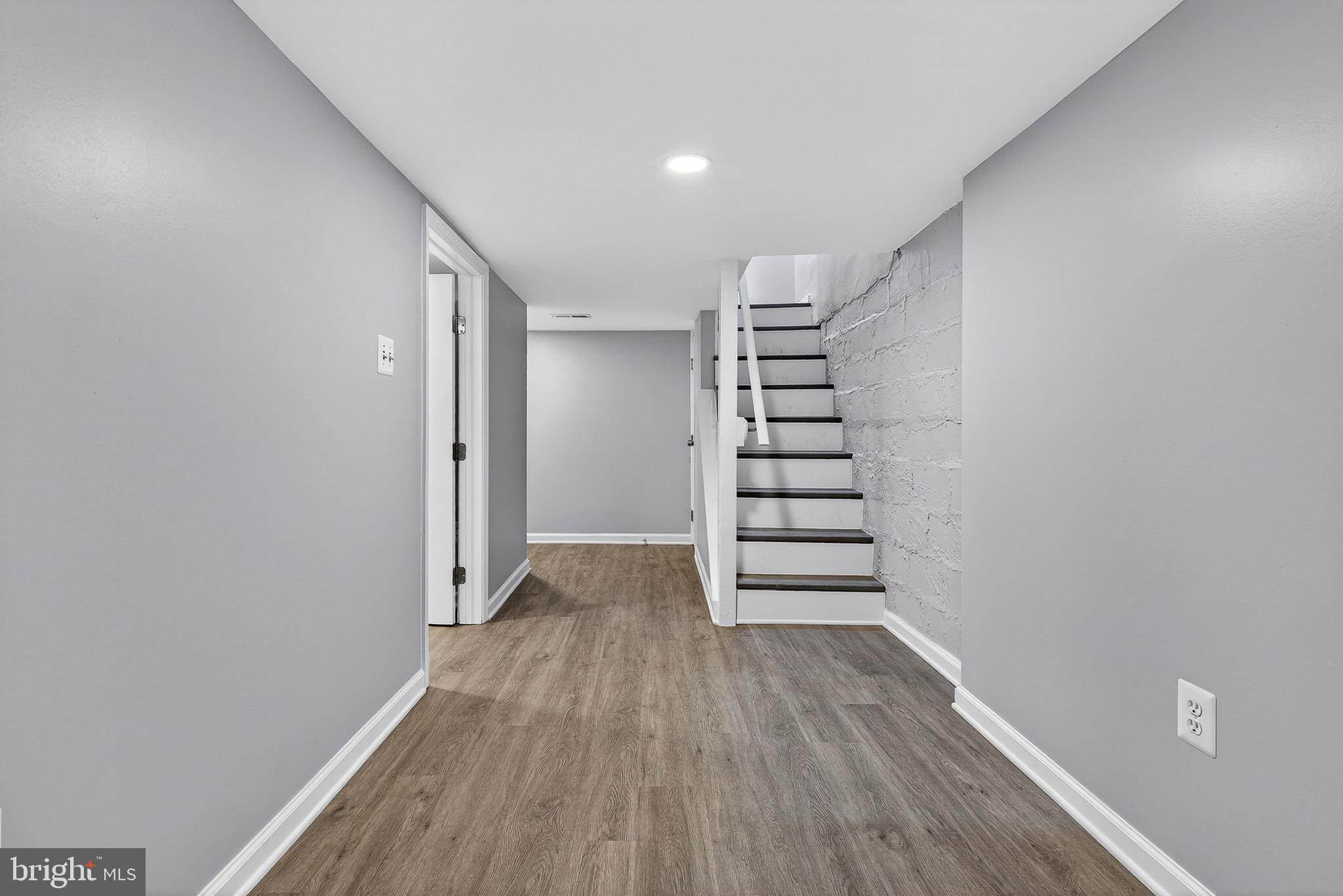 GREENSPRING - Residential