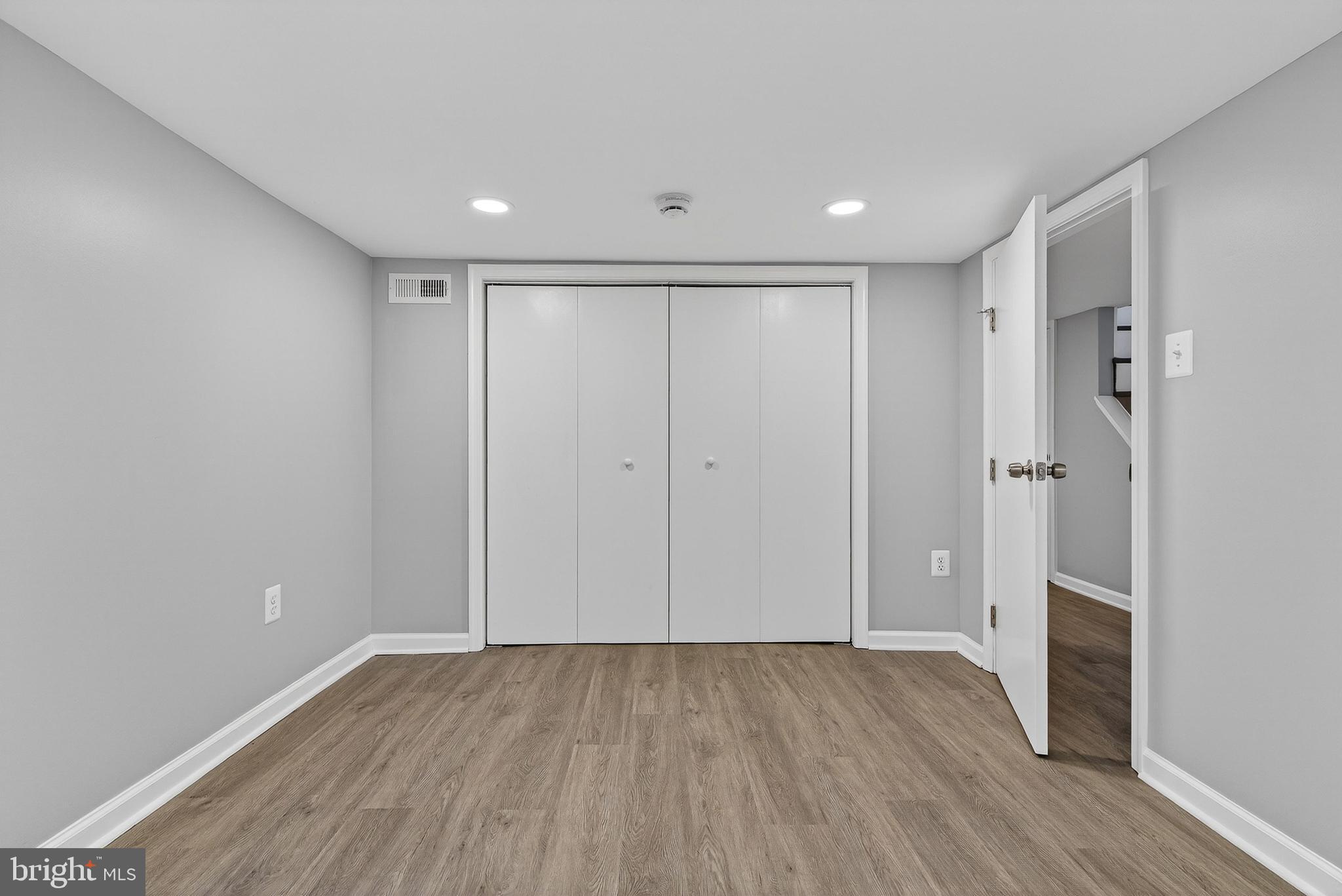 GREENSPRING - Residential