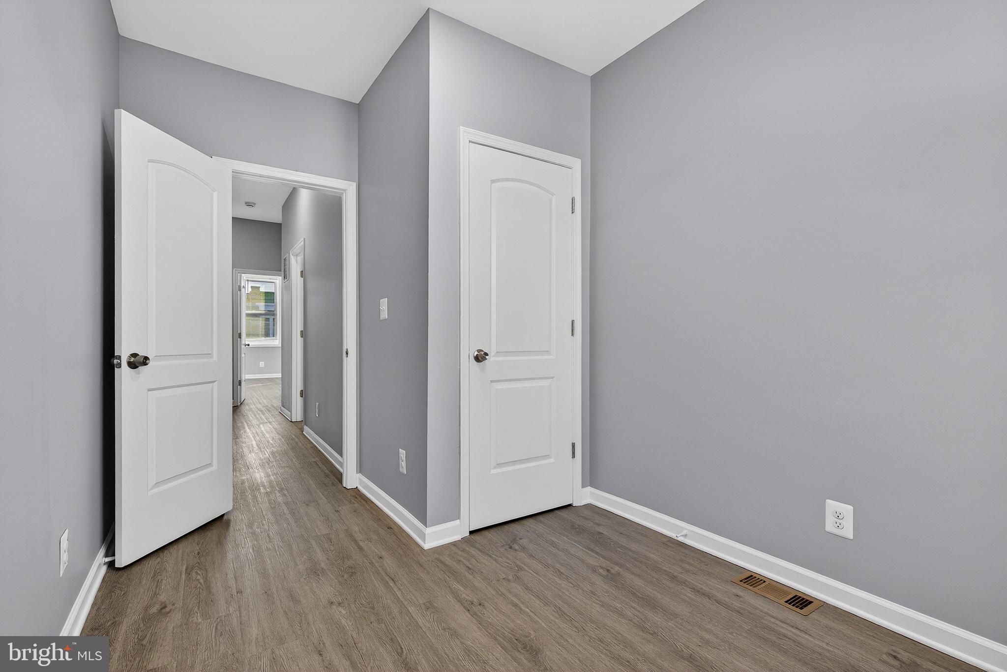 GREENSPRING - Residential