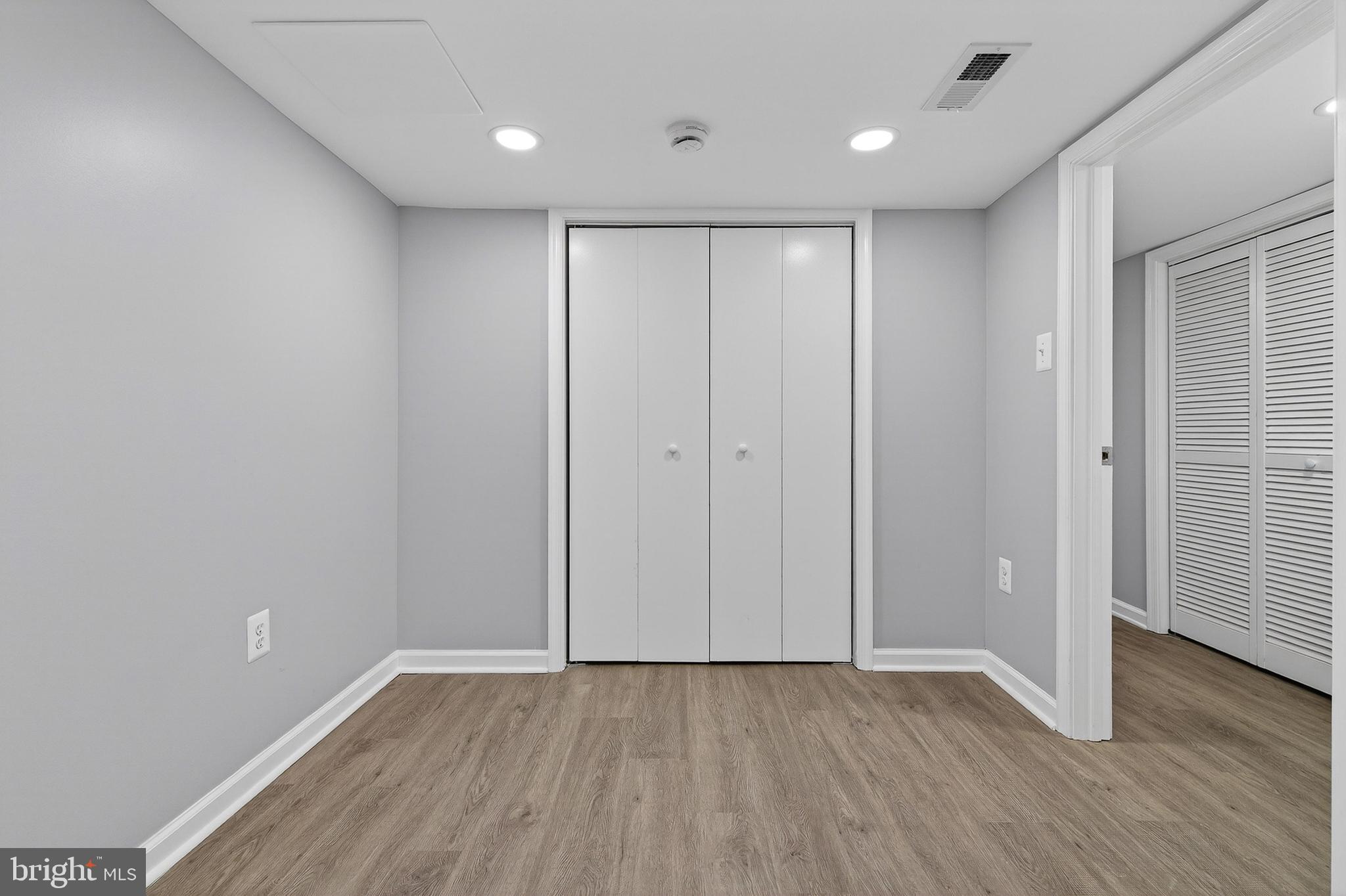 GREENSPRING - Residential