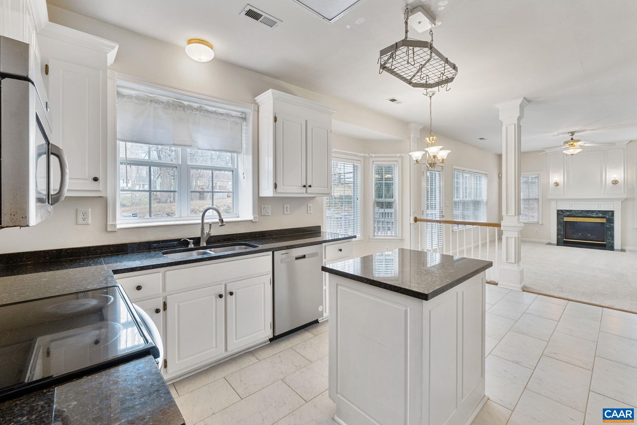 FOREST LAKES SOUTH - Residential