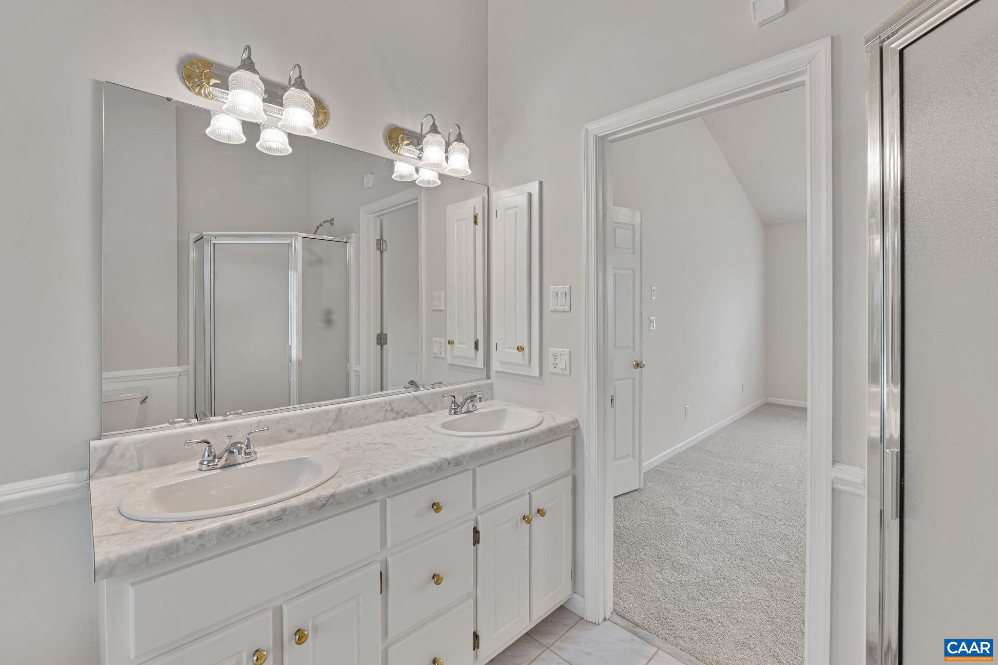 FOREST LAKES SOUTH - Residential