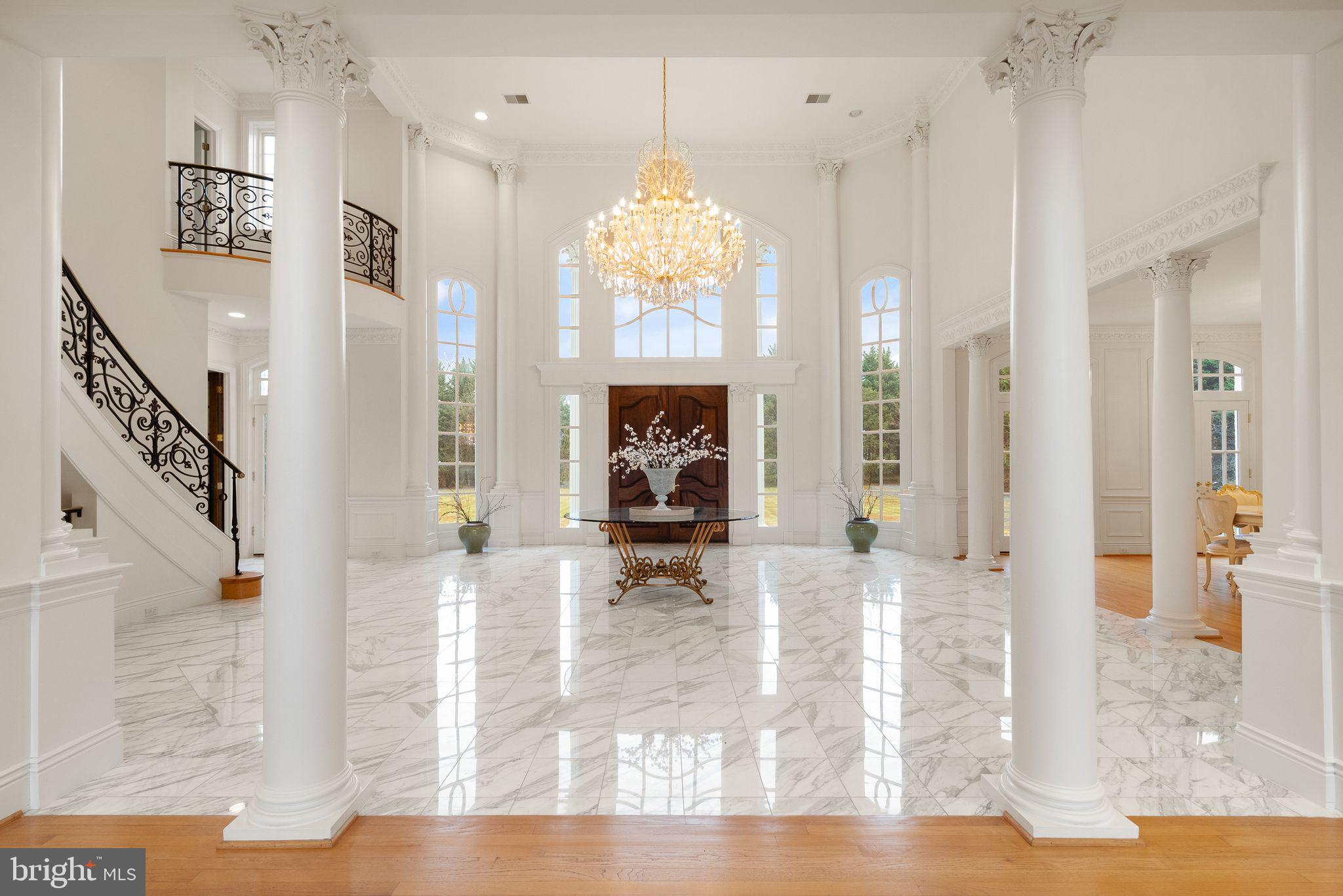 MERRY GO ROUND FARM - Residential