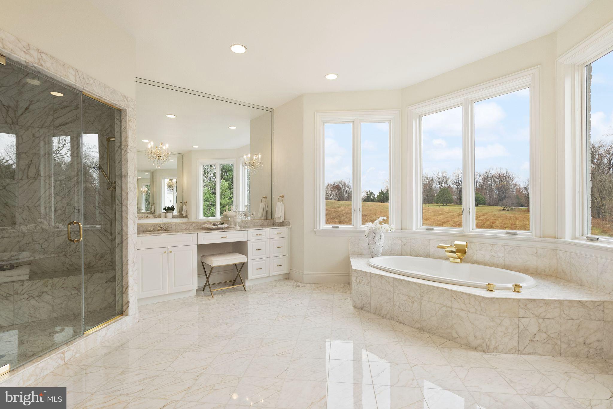 MERRY GO ROUND FARM - Residential