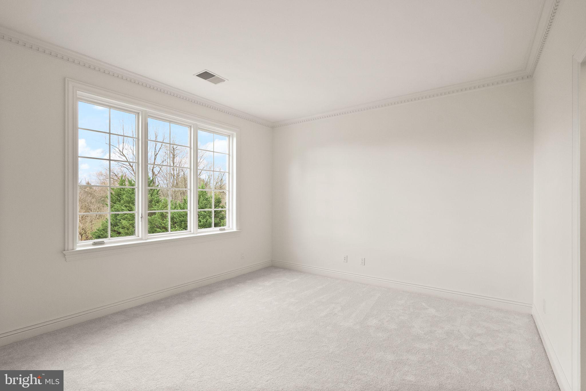 MERRY GO ROUND FARM - Residential