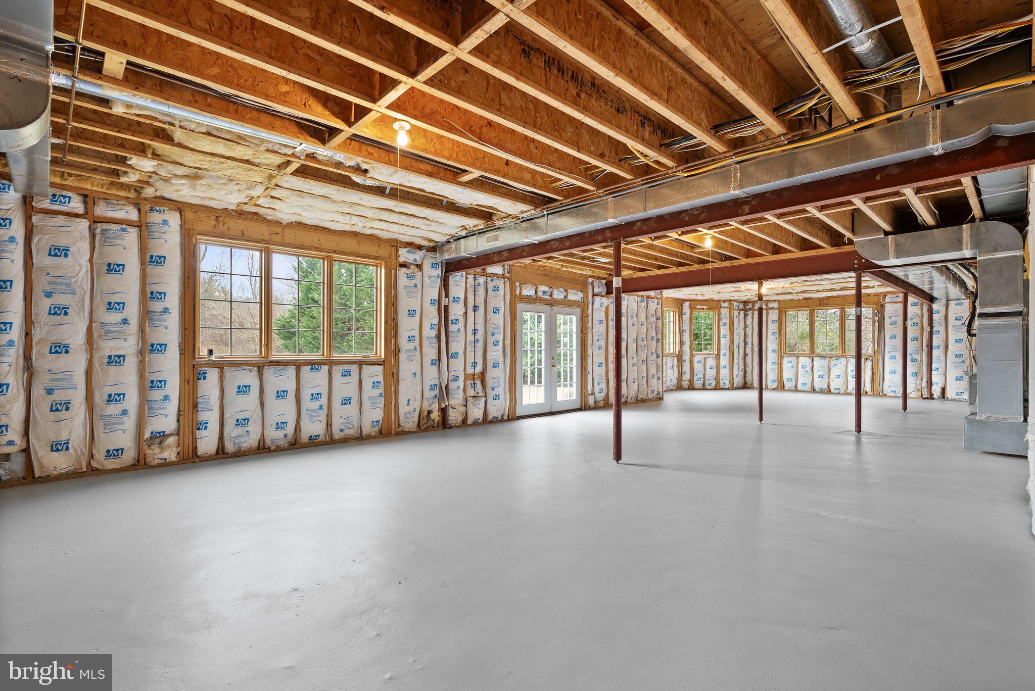 MERRY GO ROUND FARM - Residential