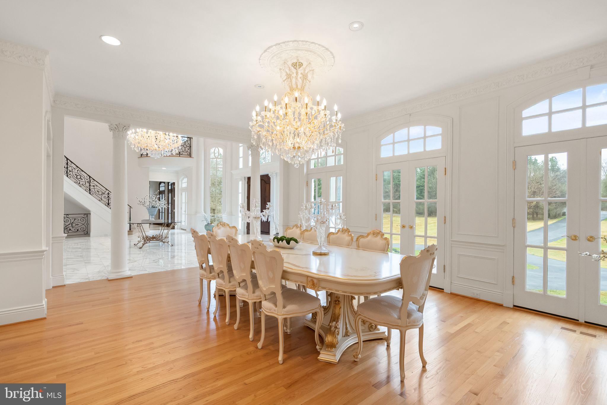 MERRY GO ROUND FARM - Residential