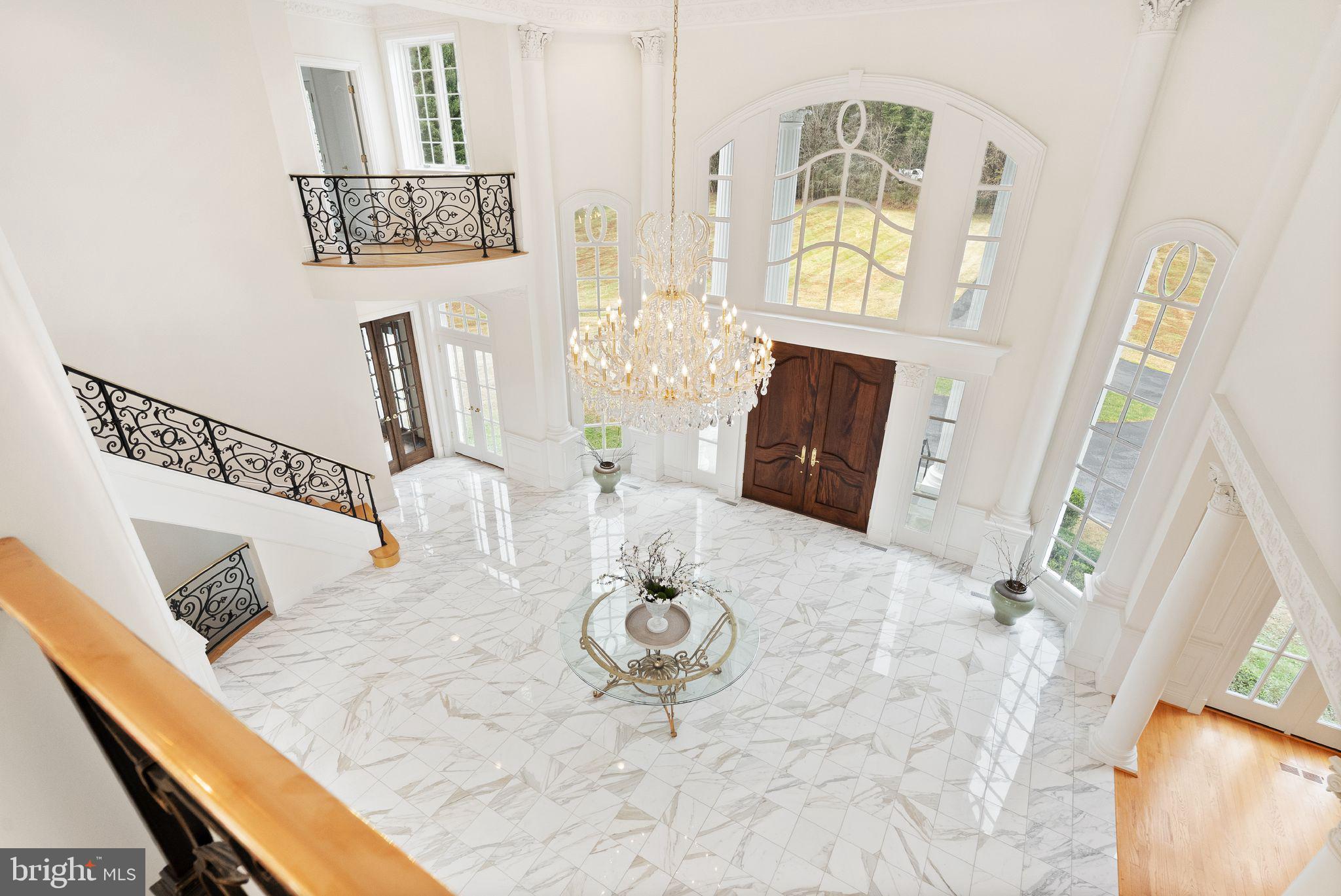 MERRY GO ROUND FARM - Residential