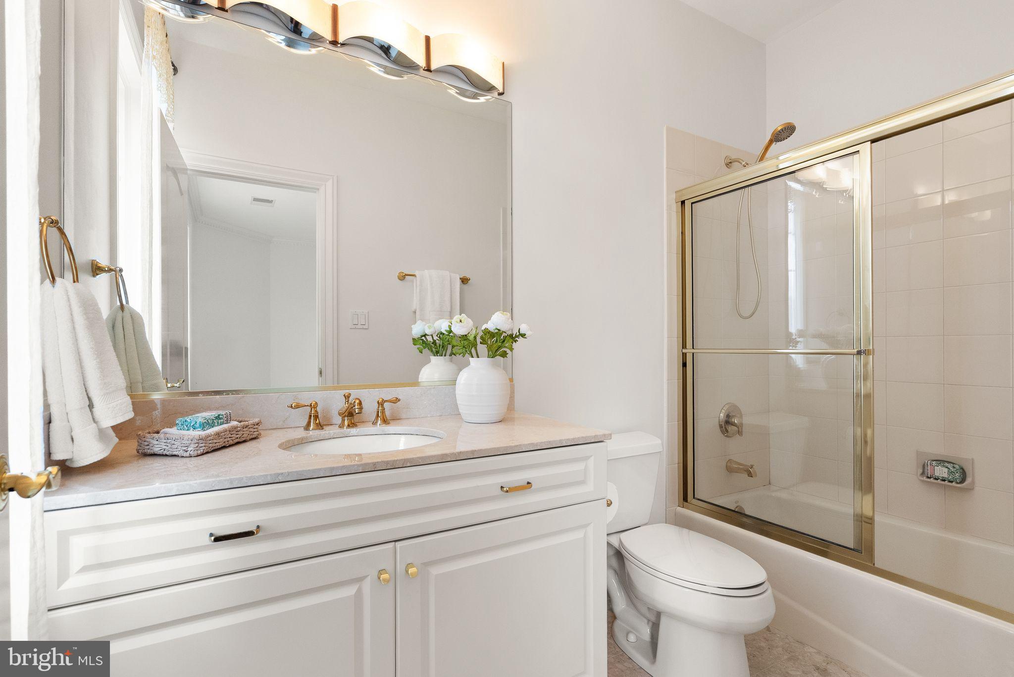 MERRY GO ROUND FARM - Residential