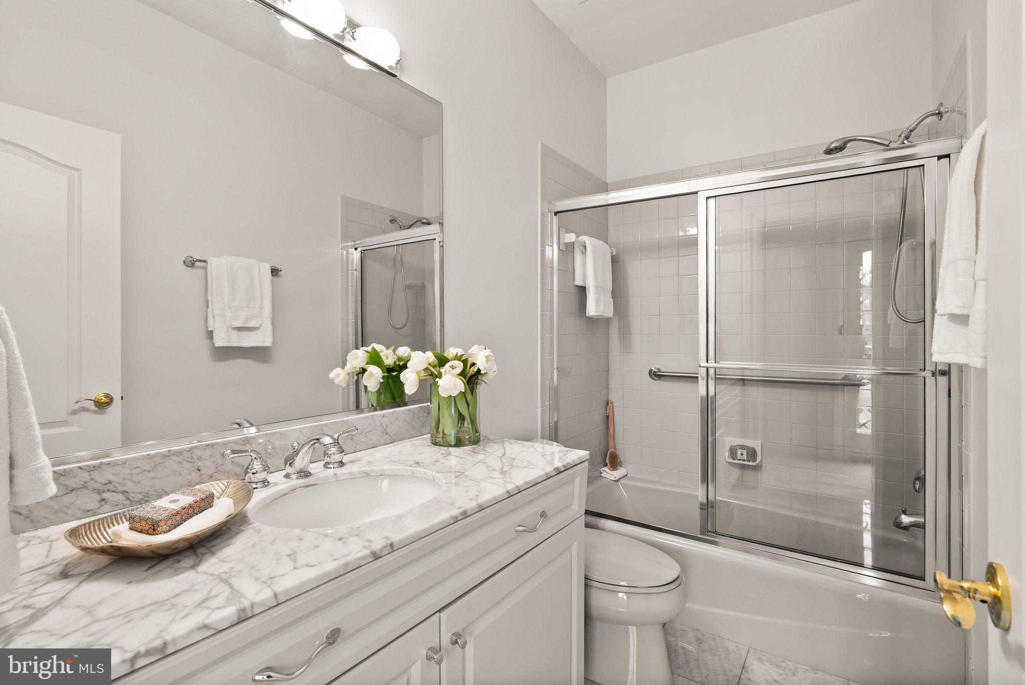 MERRY GO ROUND FARM - Residential