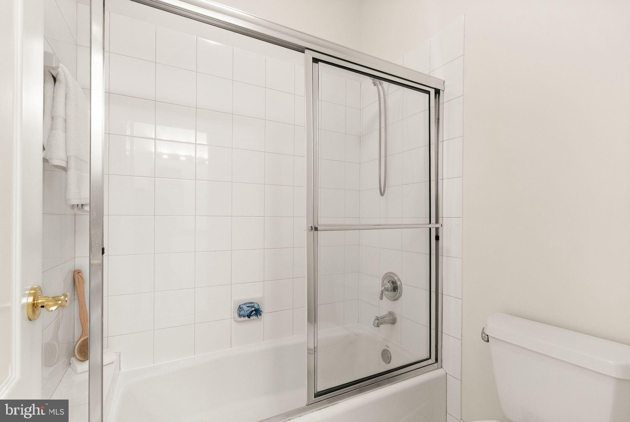 MERRY GO ROUND FARM - Residential