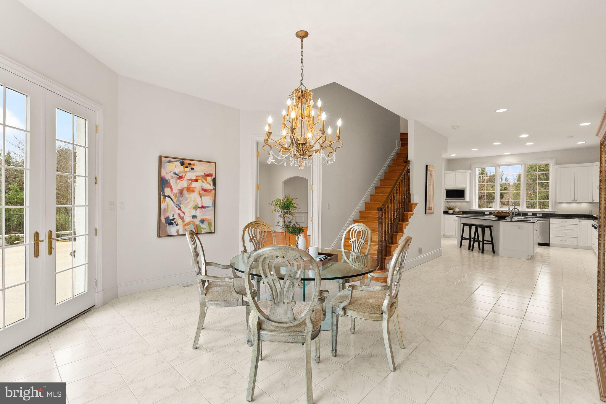 MERRY GO ROUND FARM - Residential