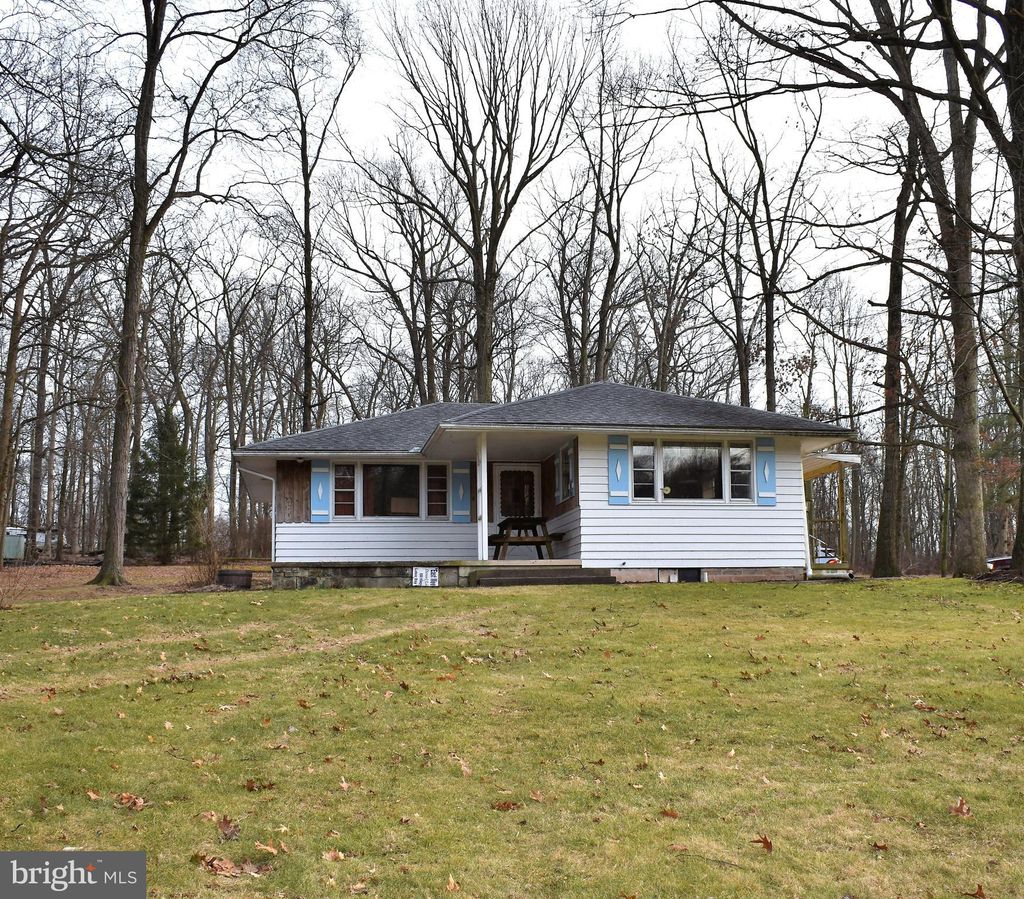 Photo of 2625 CAMP RD, MANHEIM, PA 17545 (MLS # PALA2031422)
