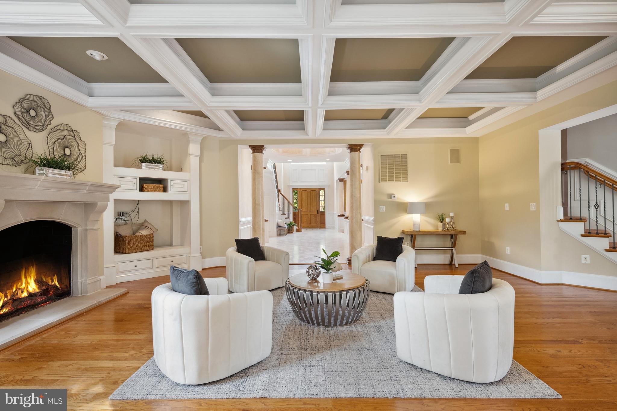4826 MAURY LANE