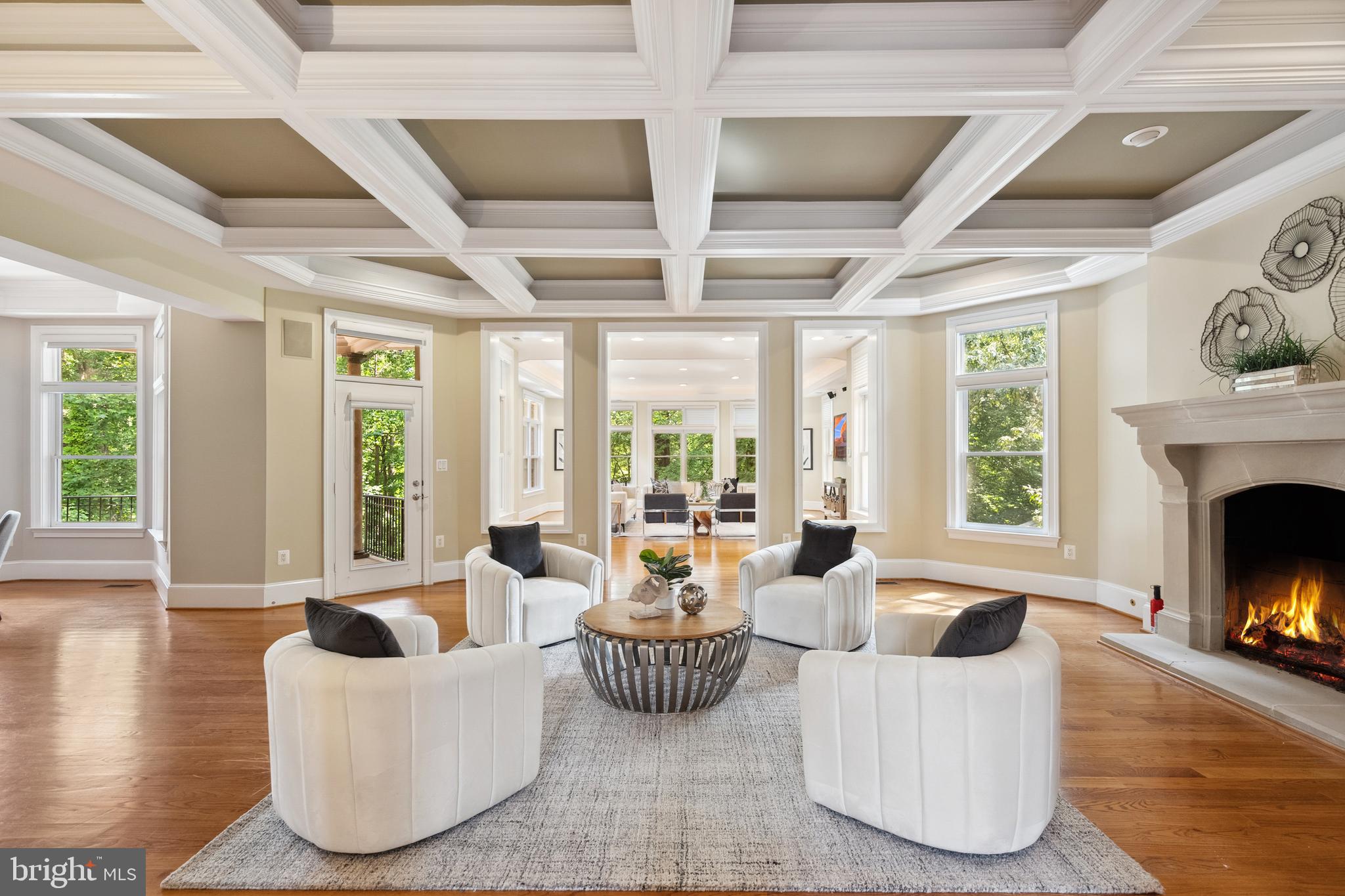 4826 MAURY LANE