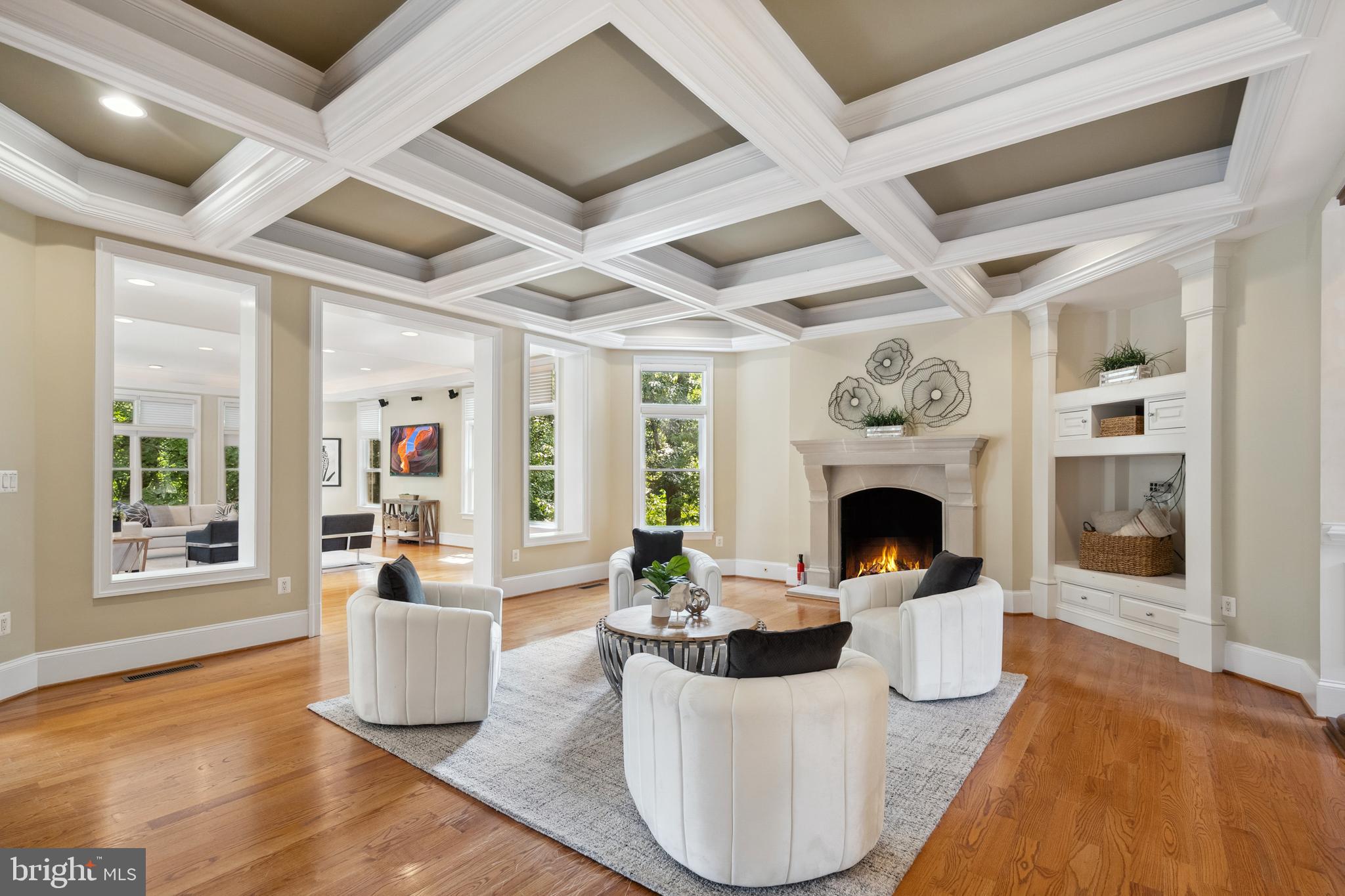 4826 MAURY LANE