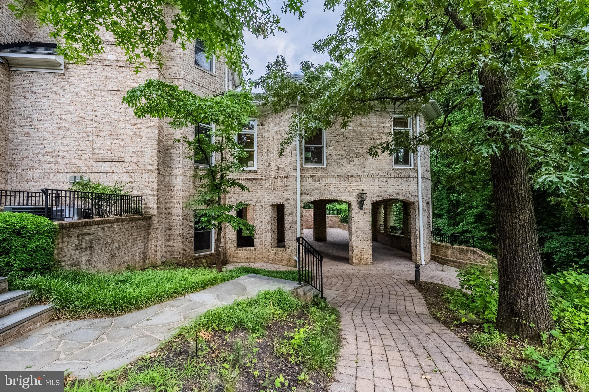 MOORE HILL ESTATES - Residential