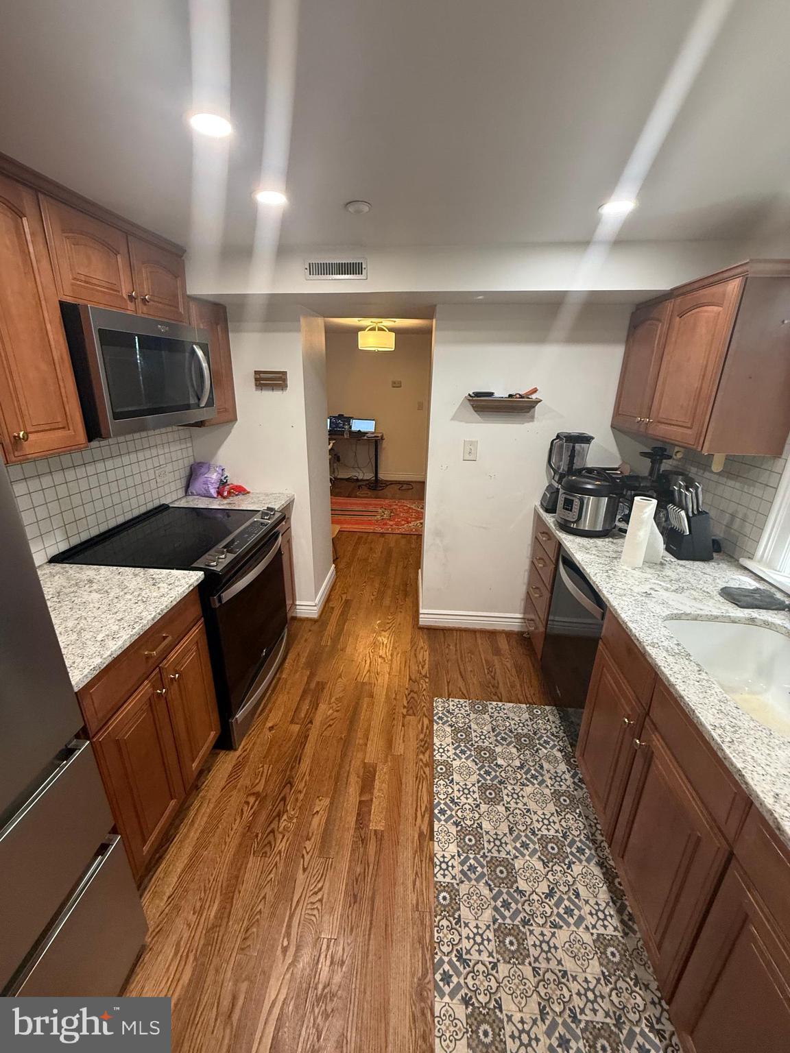 MOUNT PROSPECT - Residential