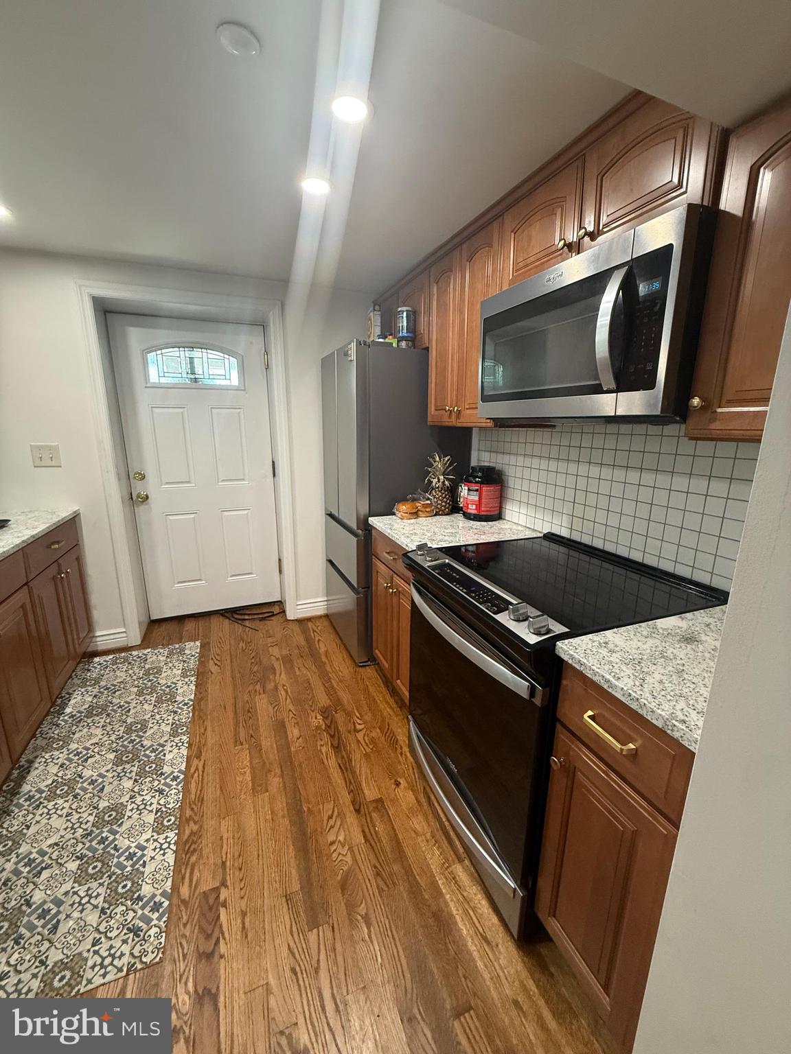 MOUNT PROSPECT - Residential