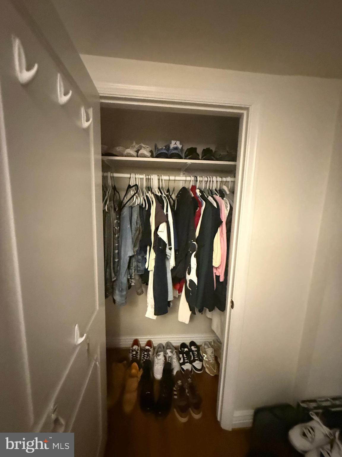 MOUNT PROSPECT - Residential