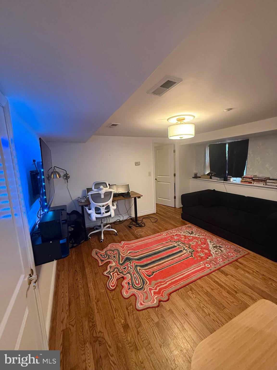 MOUNT PROSPECT - Residential