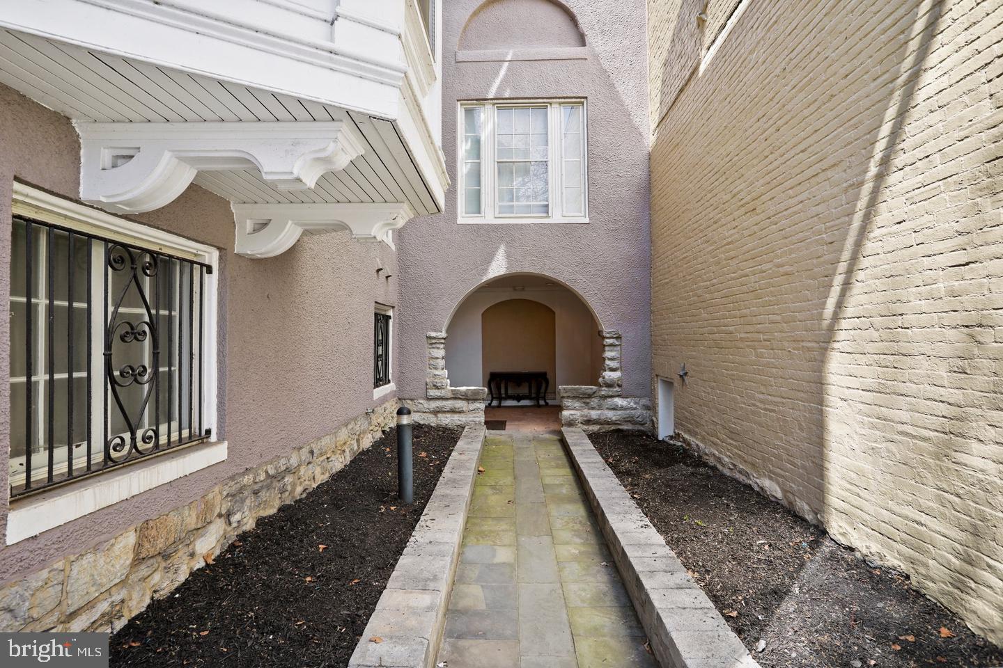 MOUNT PROSPECT - Residential