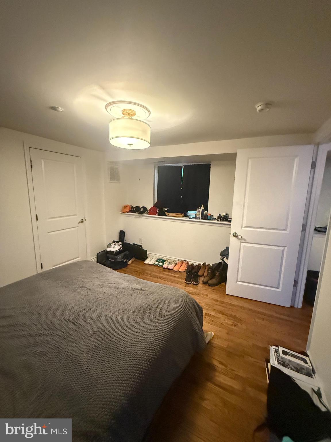 MOUNT PROSPECT - Residential