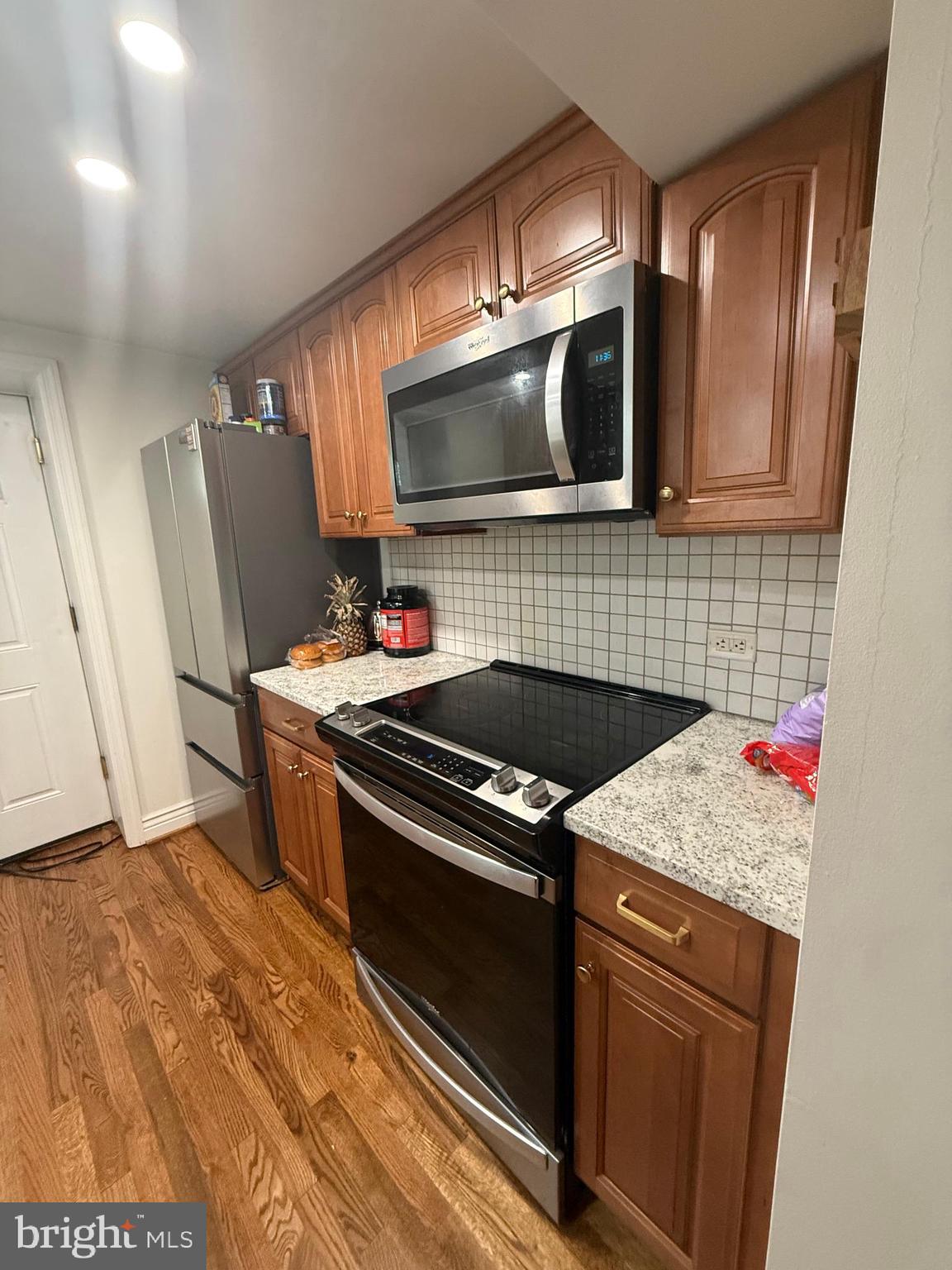 MOUNT PROSPECT - Residential