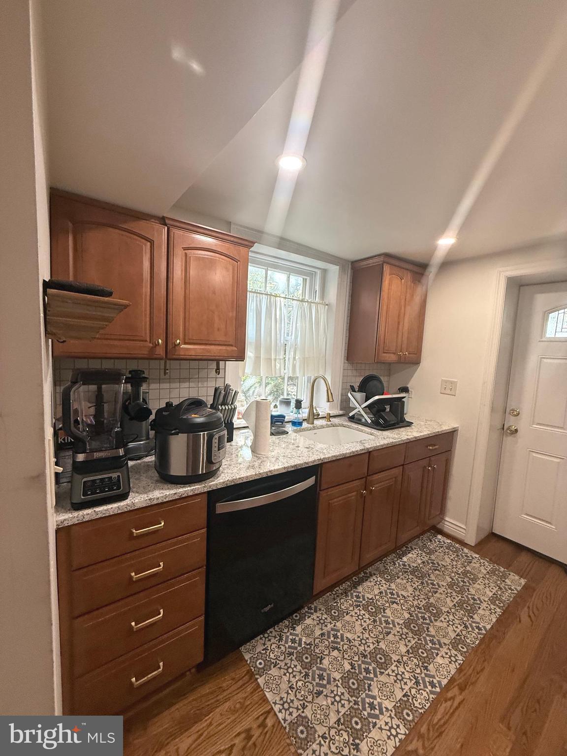 MOUNT PROSPECT - Residential