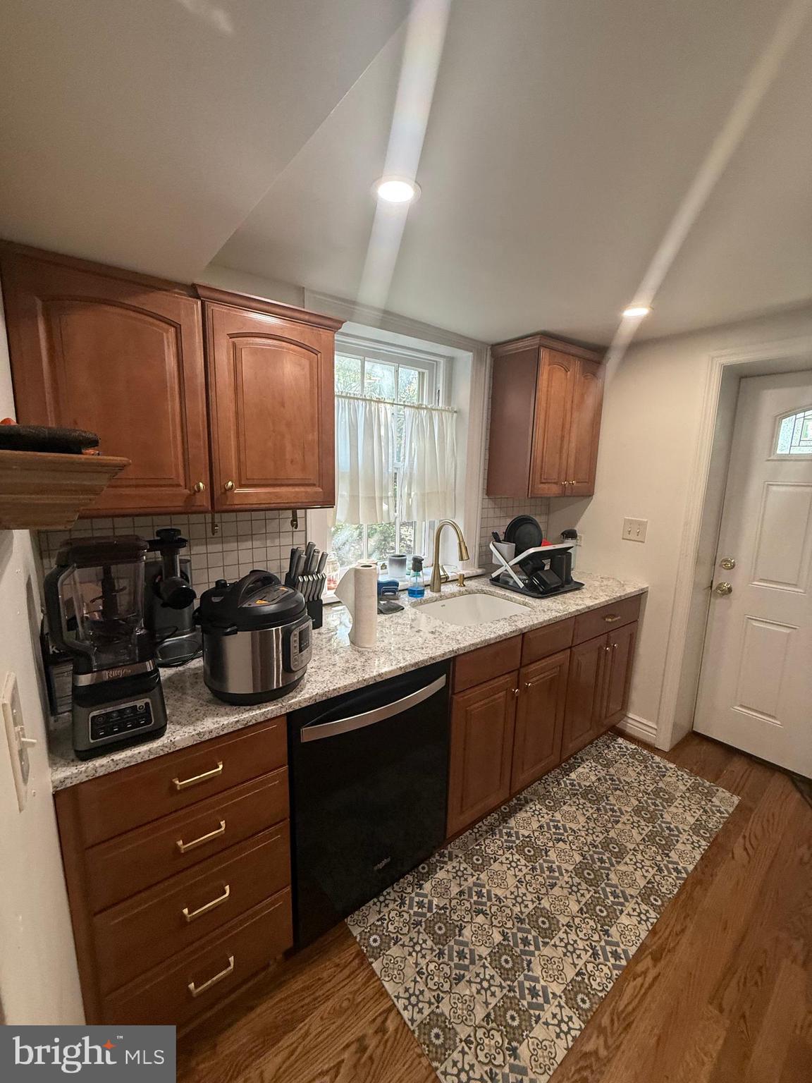 MOUNT PROSPECT - Residential