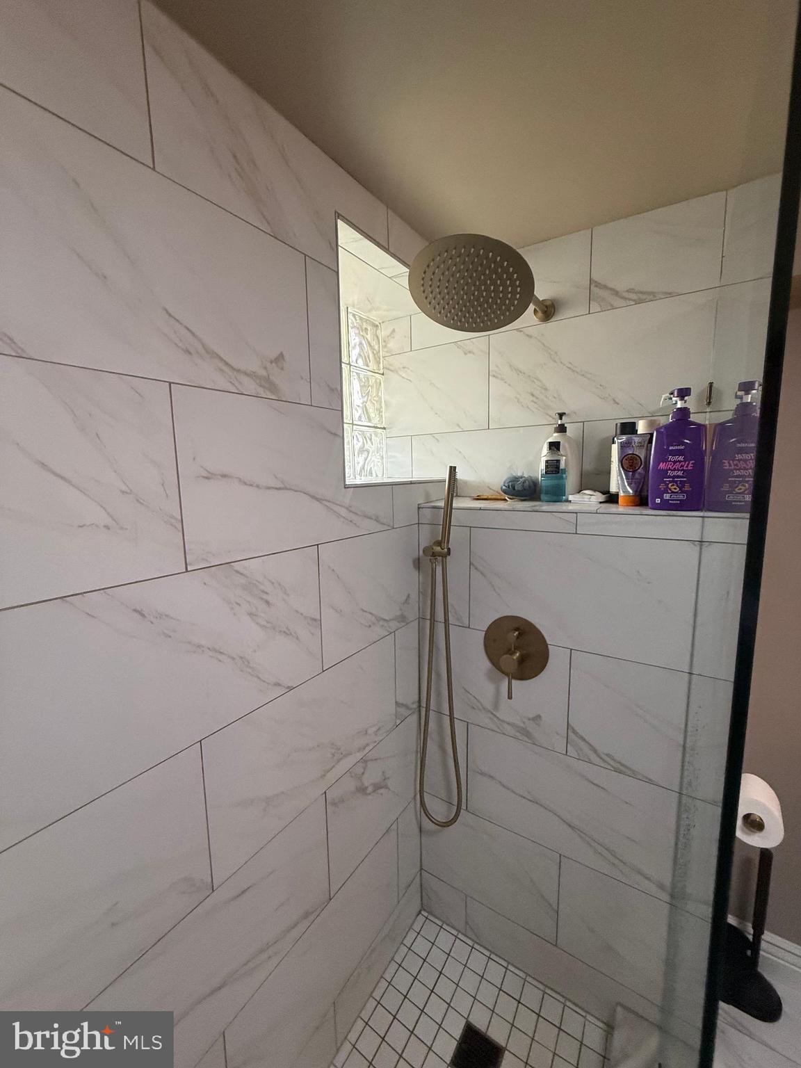 MOUNT PROSPECT - Residential