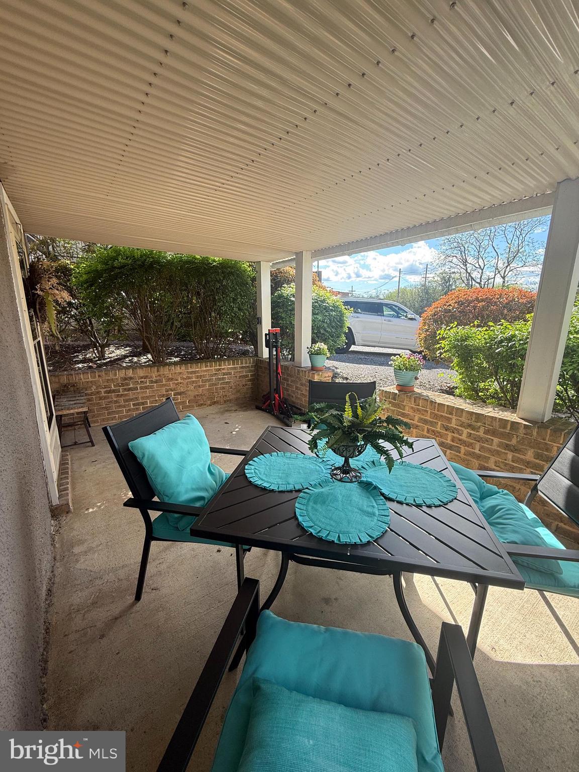 MOUNT PROSPECT - Residential