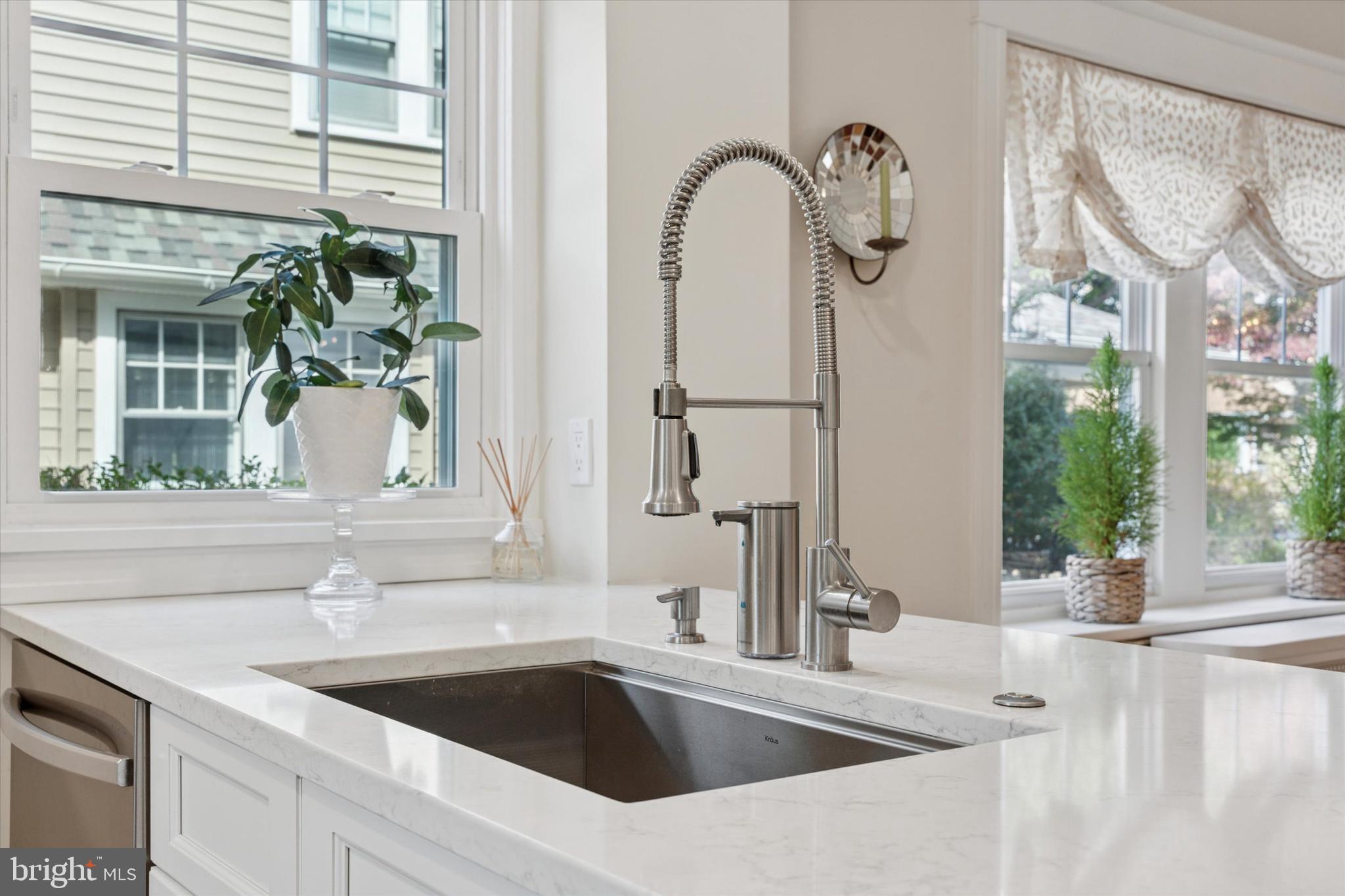 ARDMORE PARK - Residential