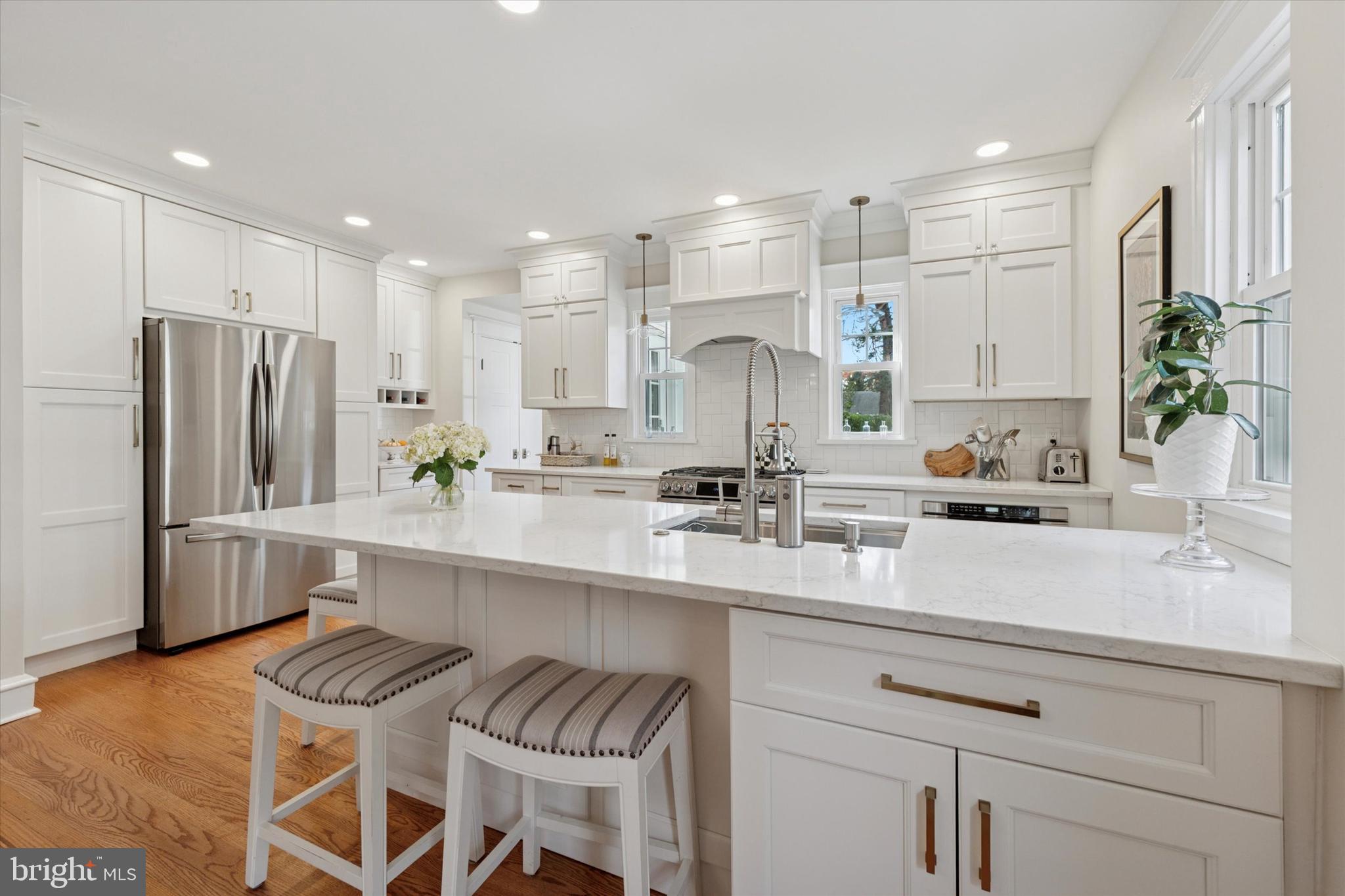 ARDMORE PARK - Residential