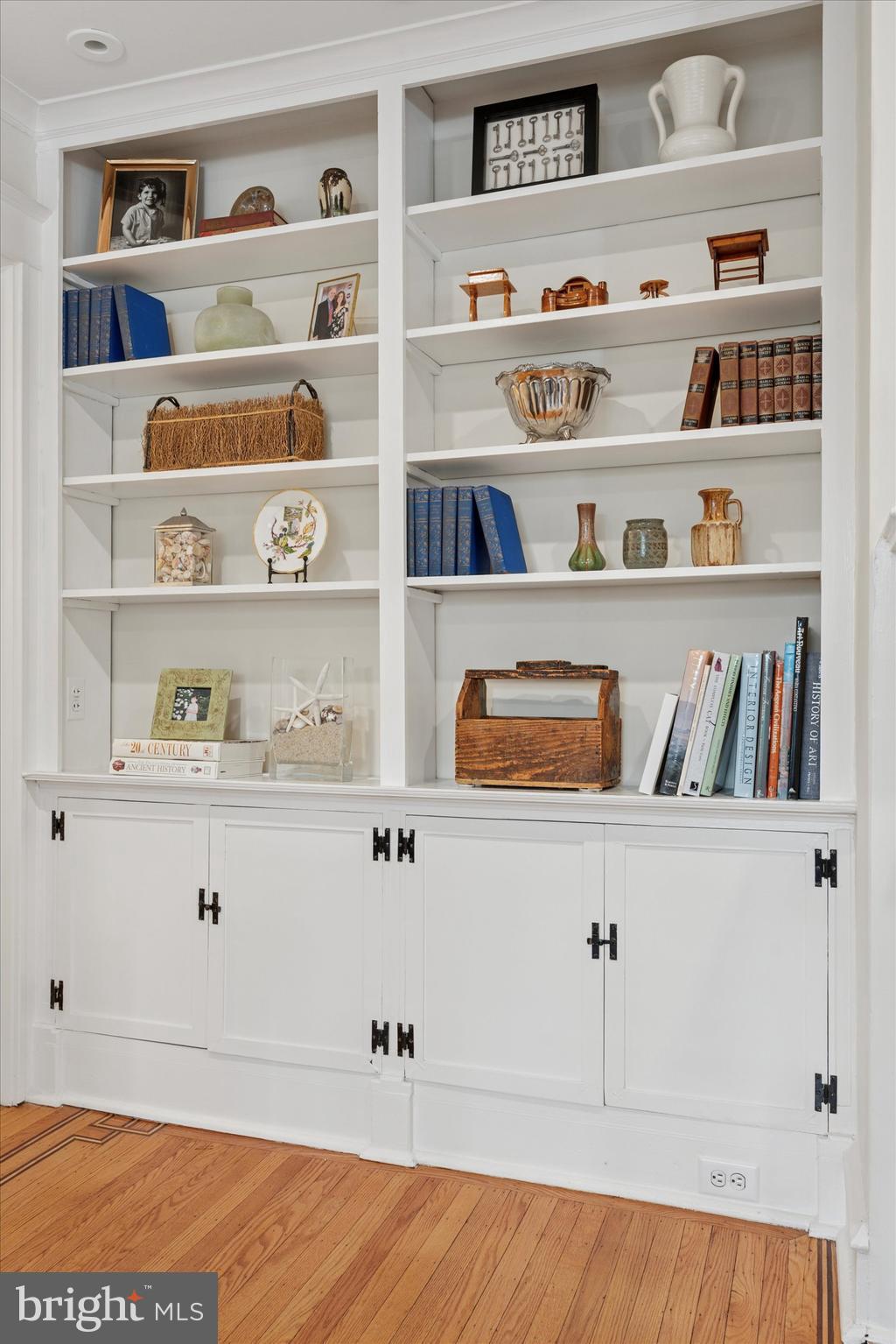 ARDMORE PARK - Residential