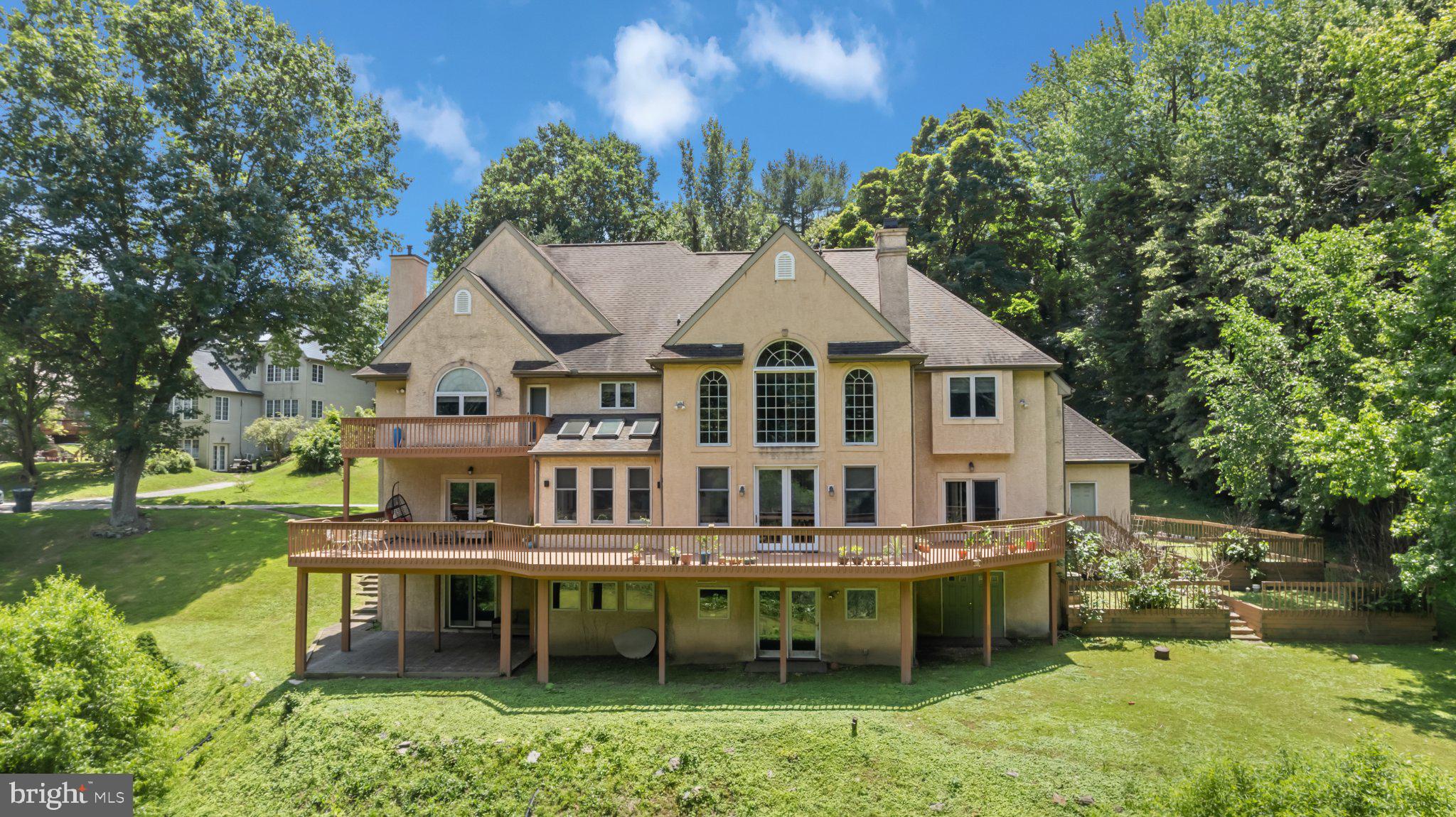 411 MARIE DRIVE