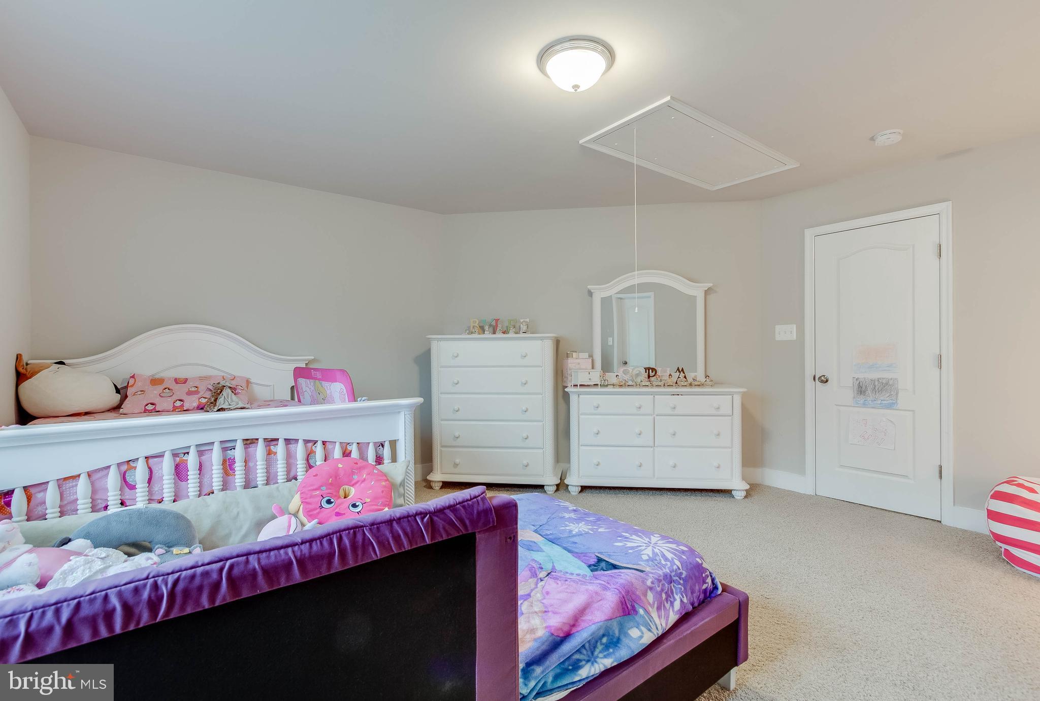 ANNAPOLIS RIDGE - Residential