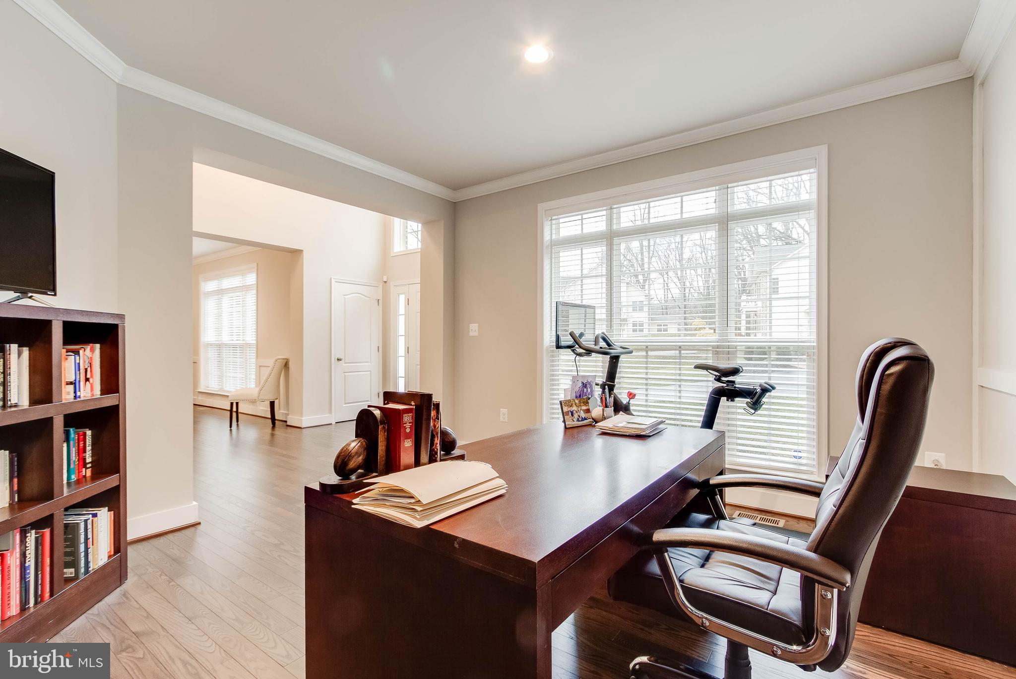 ANNAPOLIS RIDGE - Residential