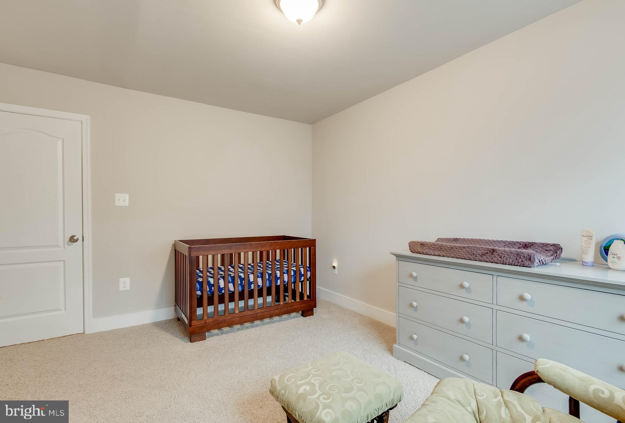 ANNAPOLIS RIDGE - Residential