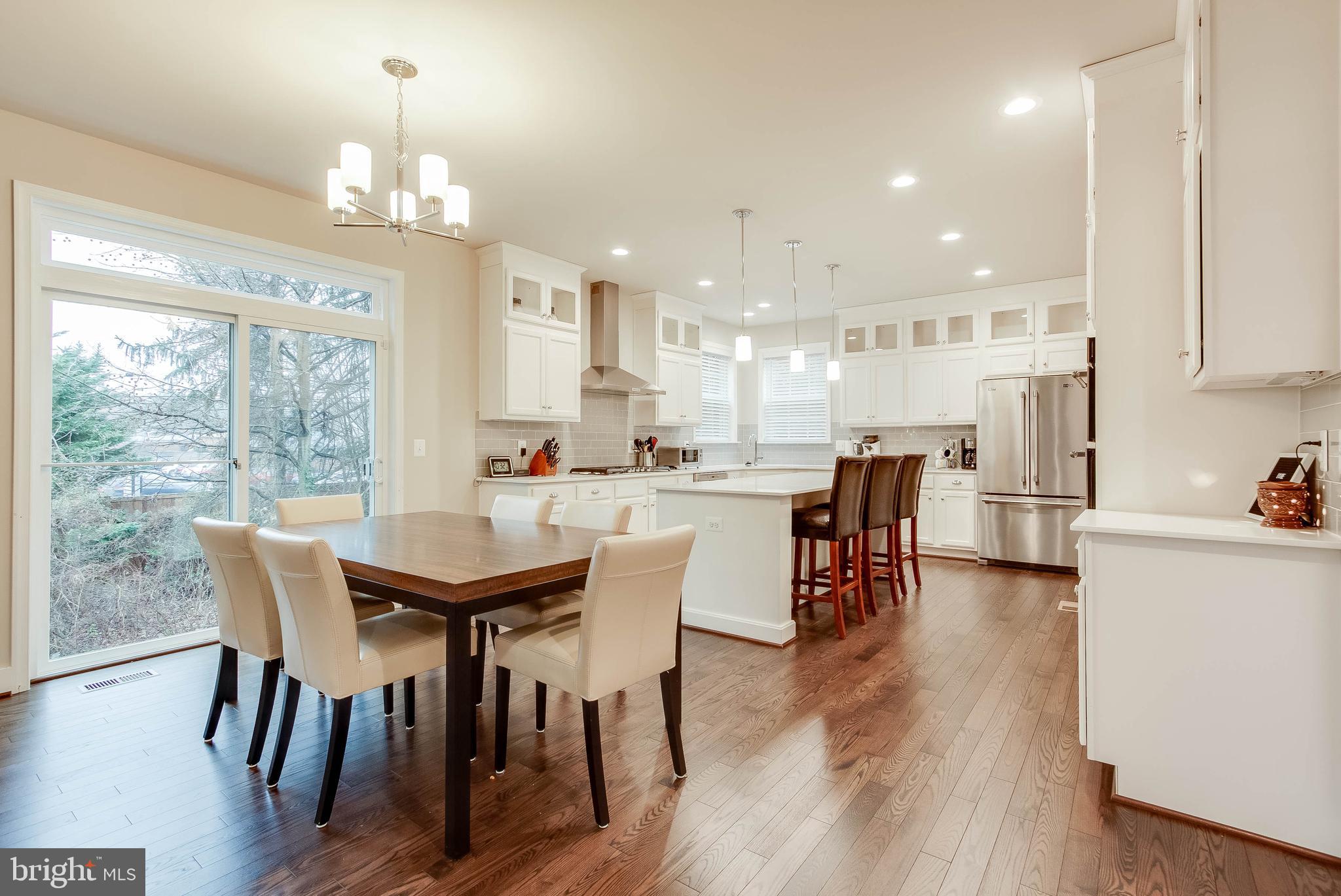 ANNAPOLIS RIDGE - Residential