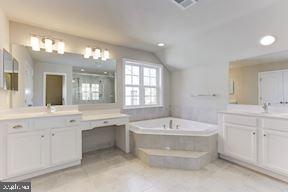 ANNAPOLIS RIDGE - Residential