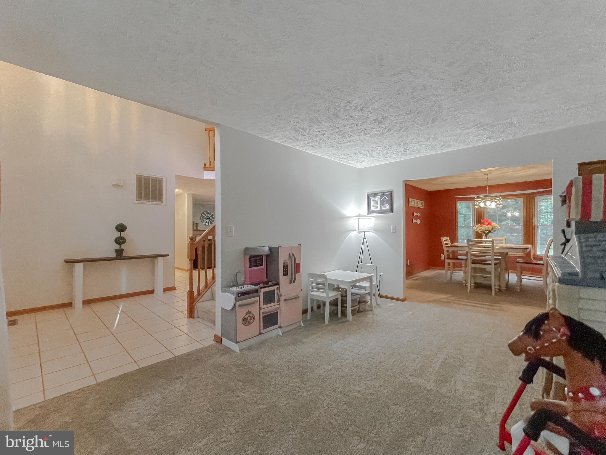 WHITEHALL - Residential