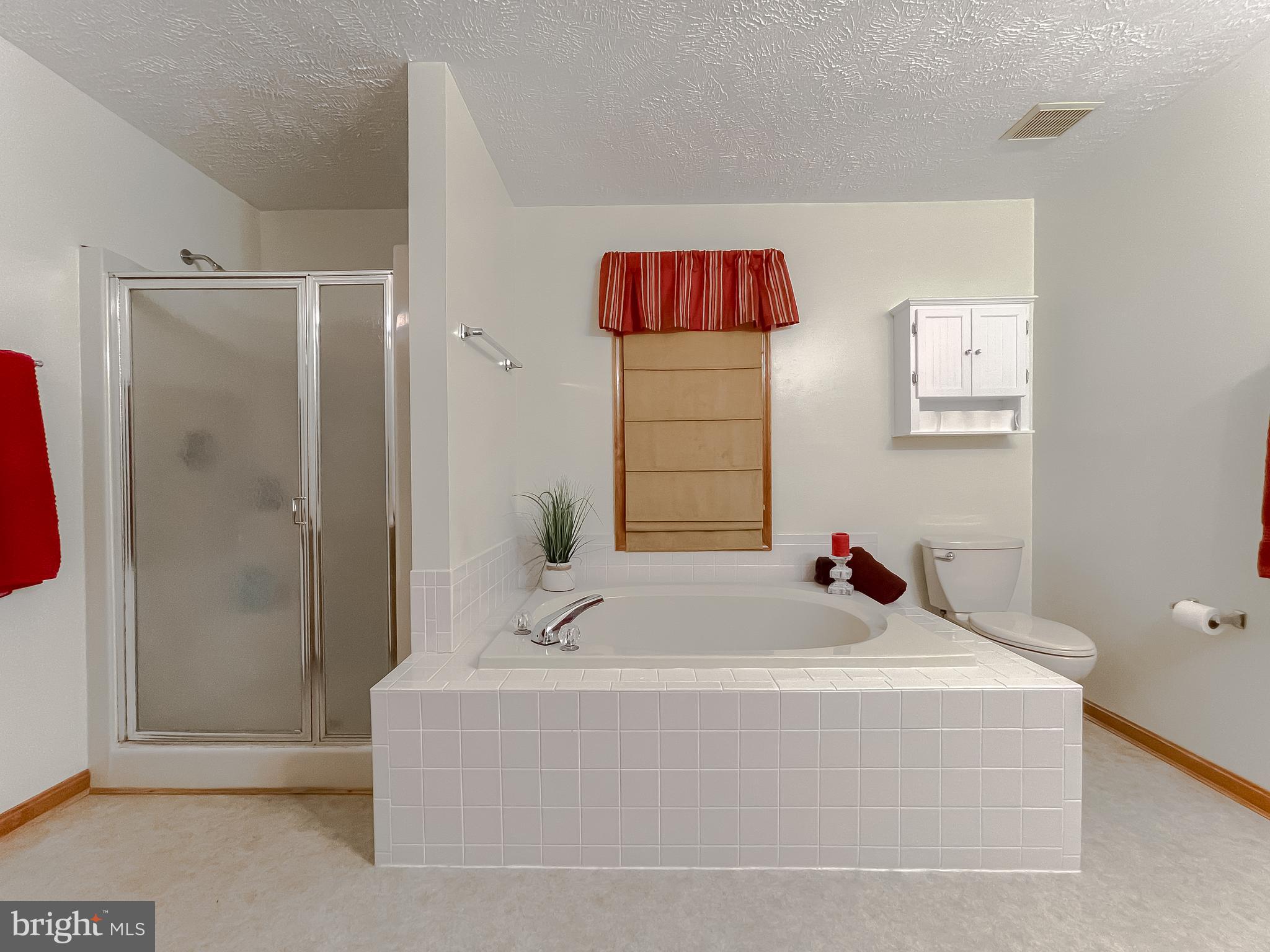 WHITEHALL - Residential