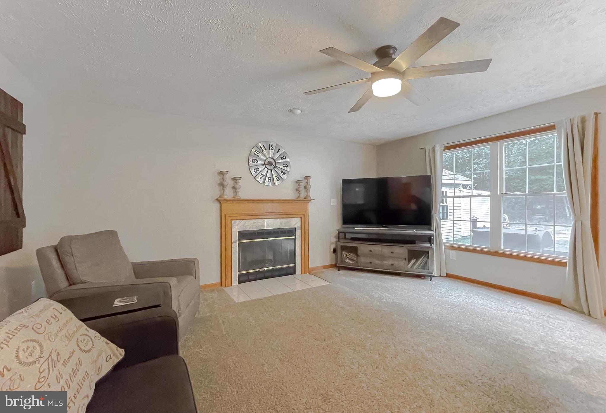 WHITEHALL - Residential