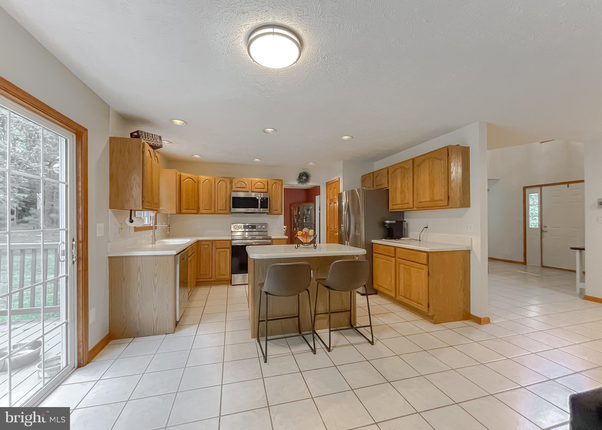 WHITEHALL - Residential