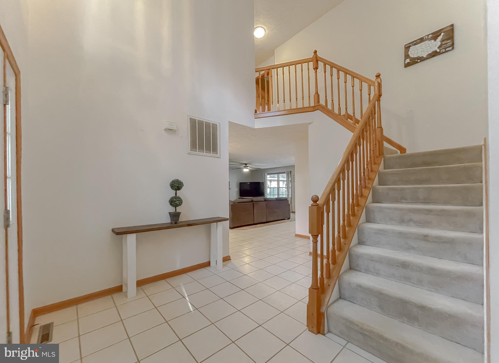 WHITEHALL - Residential