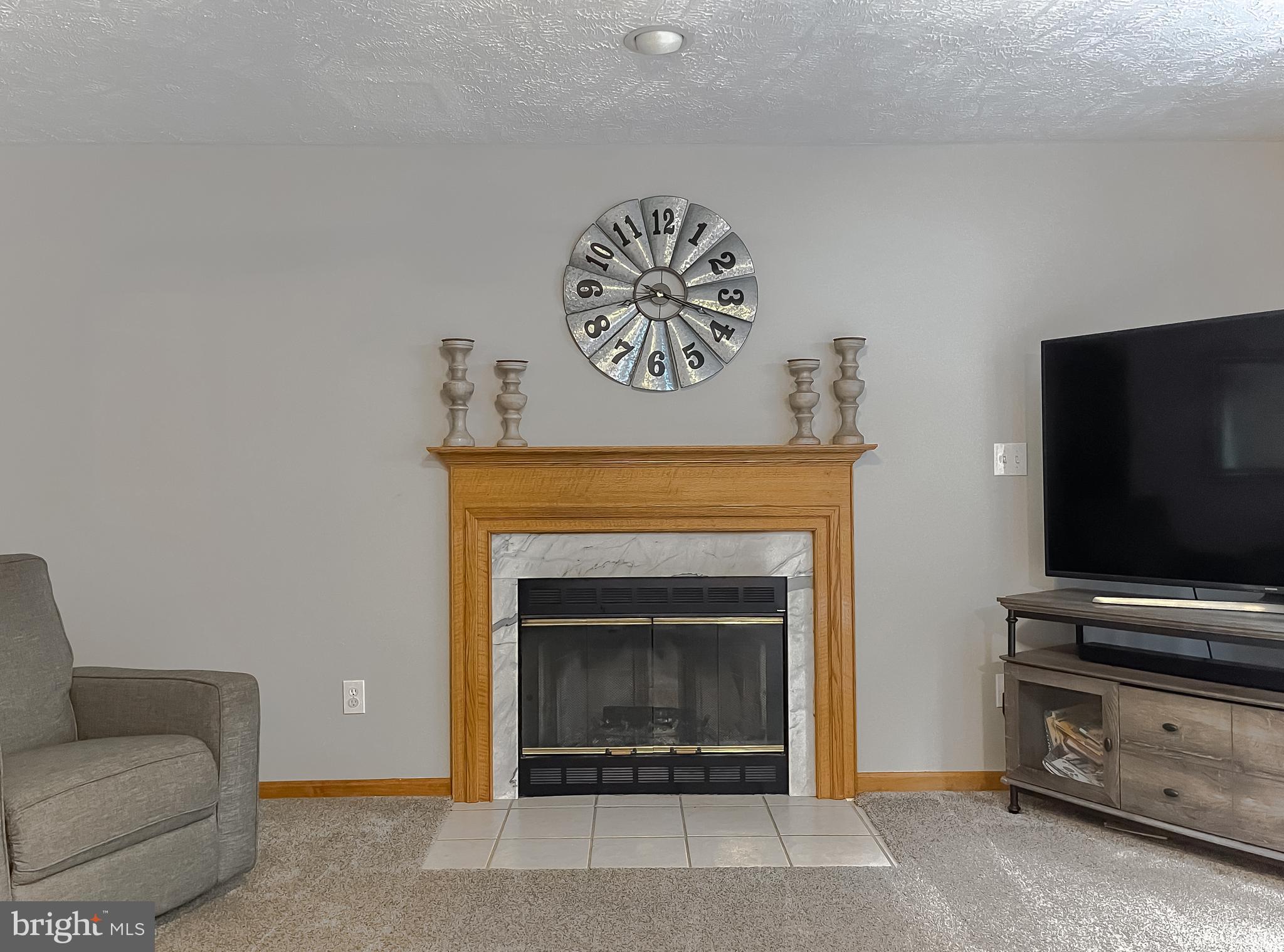 WHITEHALL - Residential