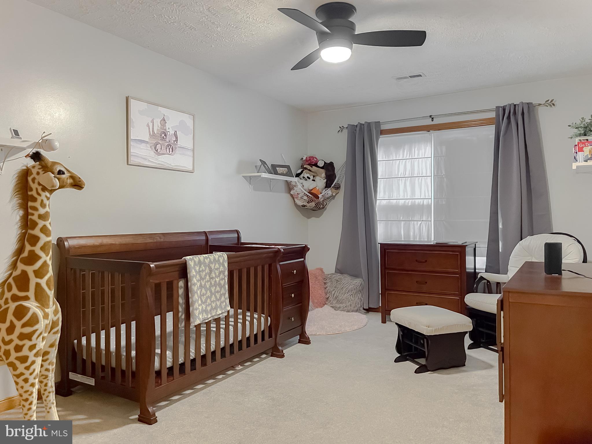 WHITEHALL - Residential